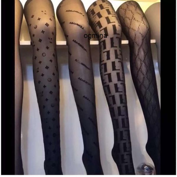 lusso 5A Calzini sexy da donna Leggings Lettera profumata Collant Collant Pantaloni floccati vuoti Calzini sottili da rete da pesca Carne attraverso il fondo Calze Taglia unica Adatta a tutti