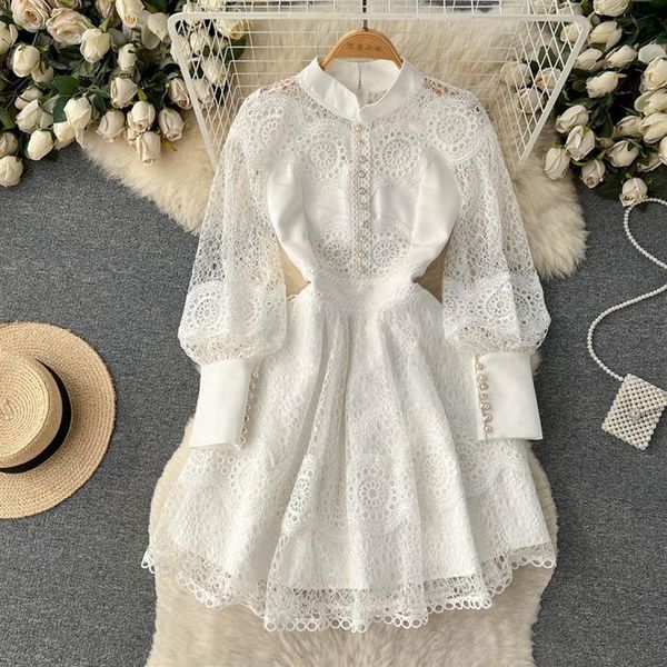 Uma linha vestidos casuais 2023 vintage flor bordado oco vestido de renda feminino gola longa lanterna manga pérolas bu3083