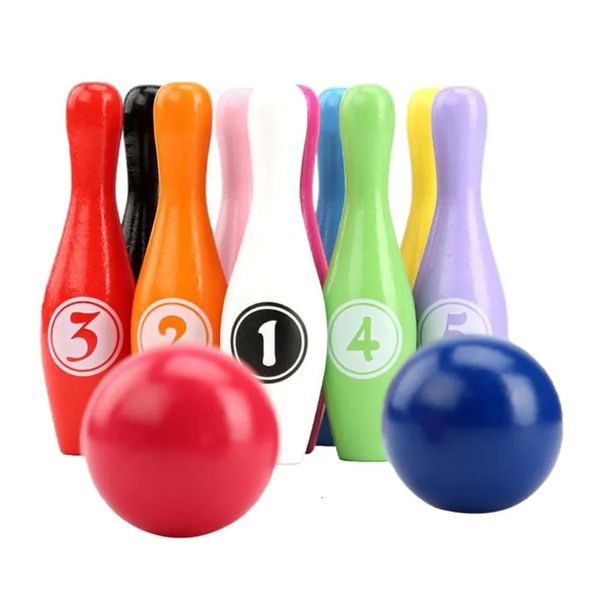 Bowling 12 pezzi Set da bowling in legno colorato 10 birilli 2 palline Gioco da bowling Giocattolo sportivo all'aperto 231009