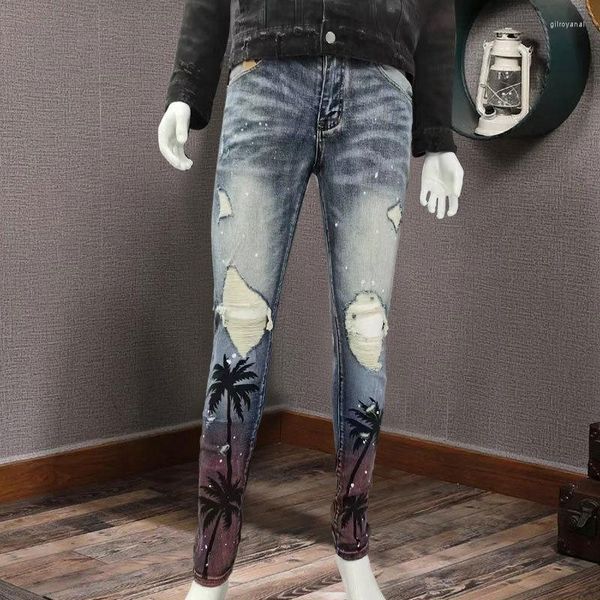 Jeans masculinos calças de motocicleta 2023 primavera coqueiro impressão retalhos jean hombrestreetwear rasgado noir homme zíper para homens