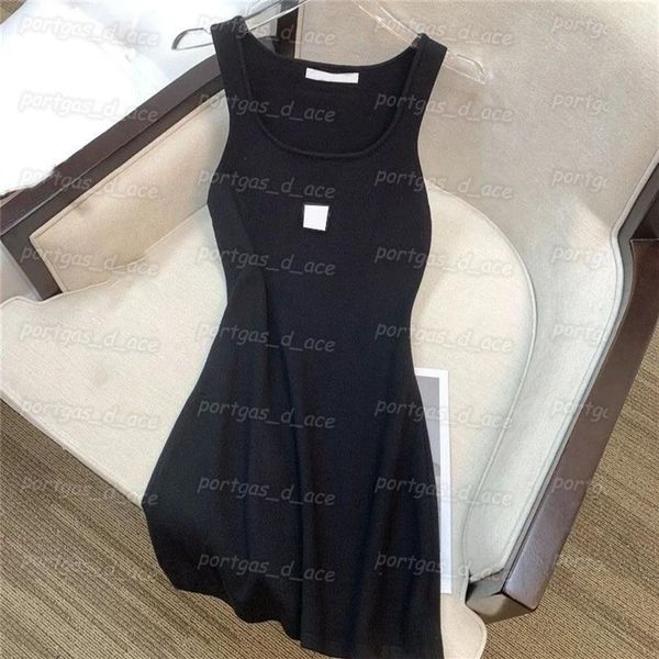 Luxuriöses Designer-Damenkleid, sexy, schmale, ärmellose Stretch-Kleider mit quadratischem Ausschnitt, gestricktes Tank-Kleid247q