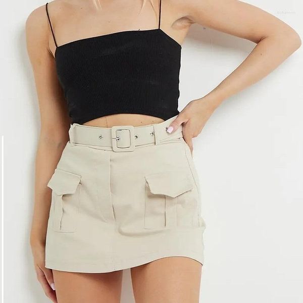 Frauenshorts 2023 Ankunft Frauen Mode Sommer hohe Taille Y2K Taschengürtel Dekoration Damen Hosen Fracht Mini Culotte Röcke