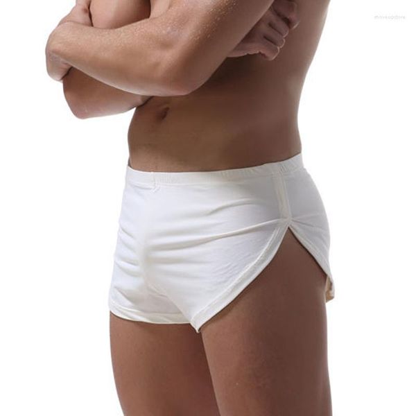 Pantaloncini da corsa da uomo sexy con spacco laterale in seta di ghiaccio, pantaloni sportivi da jogging traspiranti ad asciugatura rapida, fondo elastico per allenamento fitness