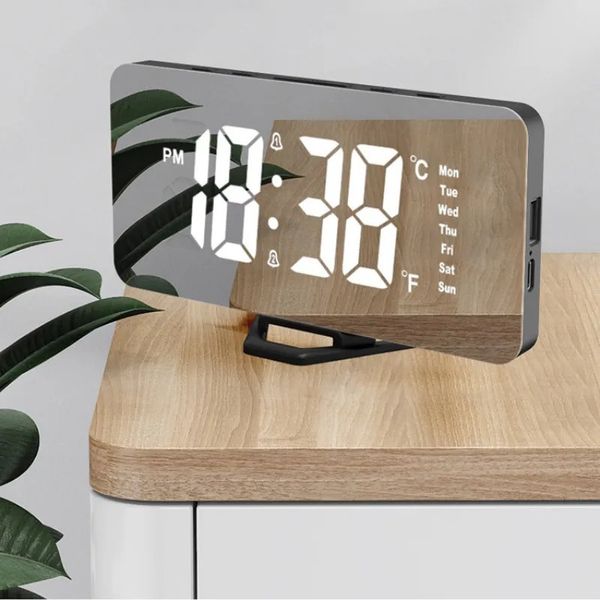 Orologi da tavolo da scrivania Specchio Sveglia digitale Oscuramento automatico Modalità notturna Touch Snooze Carica uscita USB Doppio LED elettronico 231011