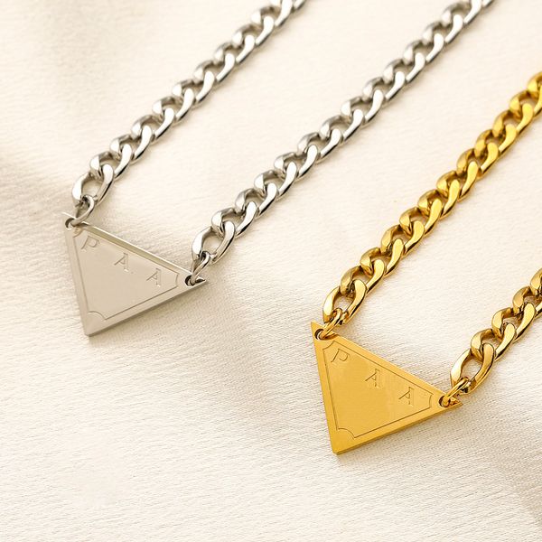 Colar de pingente de estilo minimalista clássico triângulo designer colar banhado a ouro 18K joias de alta qualidade romântico novo estilo menina família amor colar de presente