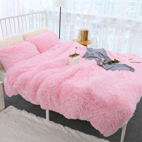 Decken Shaggy Super Soft Coral Fleece Decke Warme gemütliche Bettwäsche Flauschiges Sofa Flugzeug el Überwurf Kissenbezüge Verkauf 231011