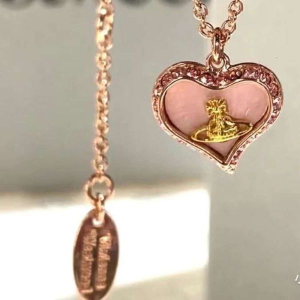 Designer Viviene Westwoodempress Dowager West Pink Love Pingente Colar Espumante Diamante Rosa Ouro Saturno Colar Corrente Luz Luxo Sentimento de Alto Grau