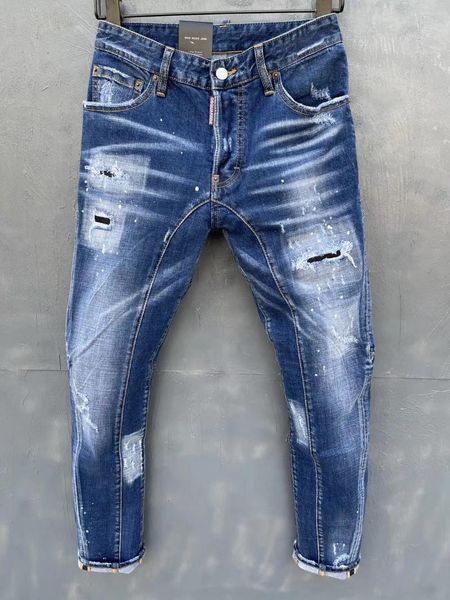 Jeans da uomo 2023 Ragged Spray Paint Slim Stretch Pantaloni da moto ricamati blu chiaro