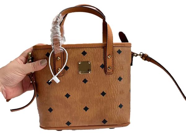 Borsa di design AAA di alta qualità 2023 una borsa a tracolla in morbida pelle mini borsa inclinata borsa di alta qualità borsa shopping moda borsa borsa multicolore