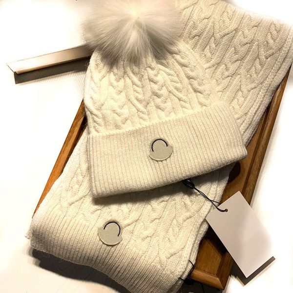 Moda yün trend şapka eşarp seti üst lüks şapkalar erkek ve kadın moda tasarımcısı şal kaşmir eşarplar Kış eşarpları için uygun eldiven