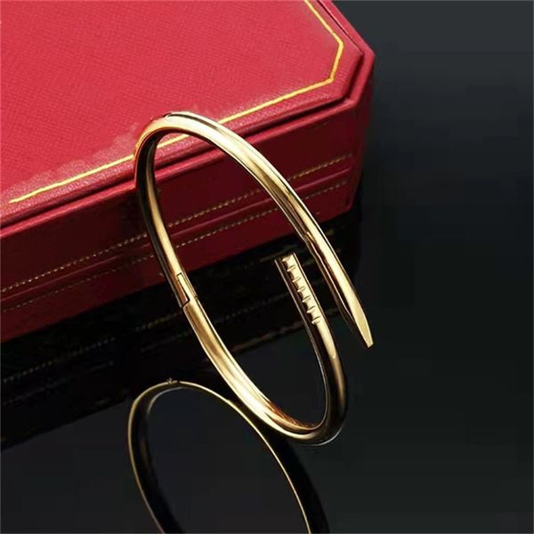 Pulseira de alta qualidade com design de design e pulseira de aço inoxidável com fivela de ouro, joias da moda, pulseiras para homens e mulheres