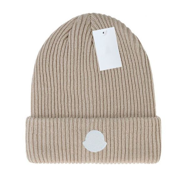 Nuovo 2023 MONCLiR Cappello lavorato a maglia Lettera di moda Cap Popolare caldo antivento elasticizzato multicolore di alta qualità Beanie Cappelli Personalità Street Style Coppia Copricapo C-4