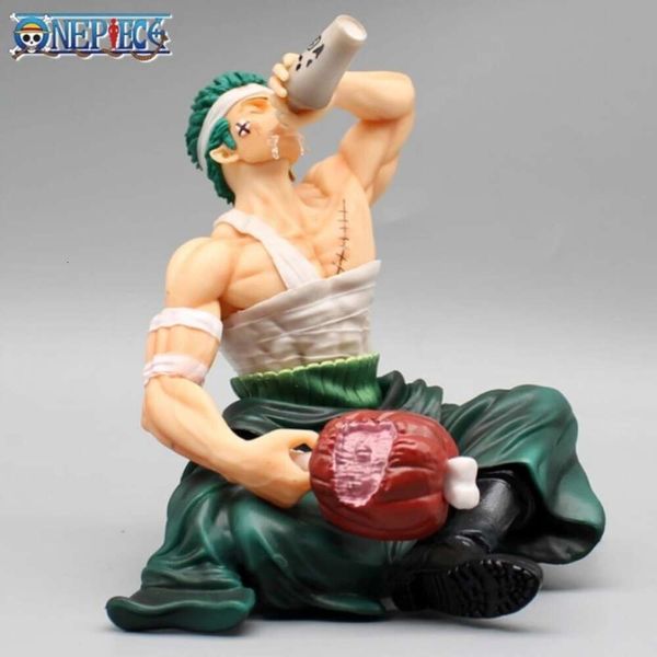 Costumi mascotte 14 cm One Piece Anime Figure Roronoa Zoro Bere Action Figures Gk Zoro Azione in PVC Statue Collection Modello Giocattoli Regali per bambole