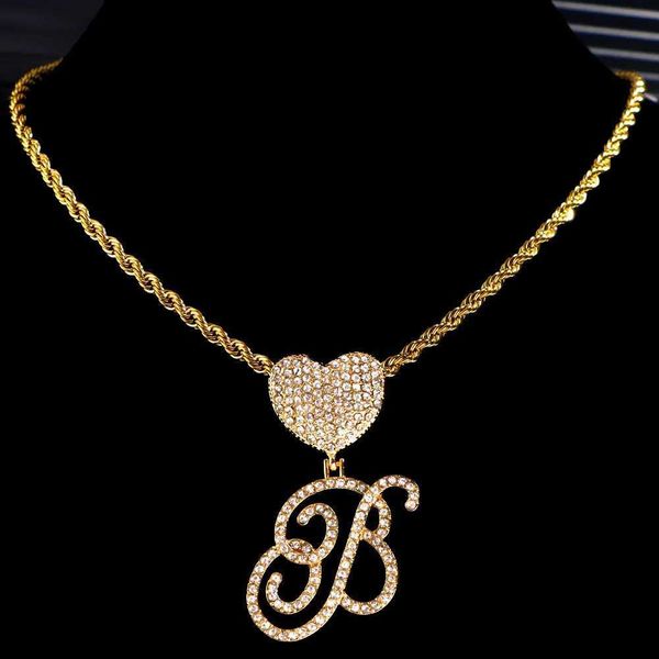 Collane con ciondolo Donna Uomo Catena in corda di acciaio inossidabile Lettere corsive Iced Out con collana in metallo a cuore Gioielli Hiphop