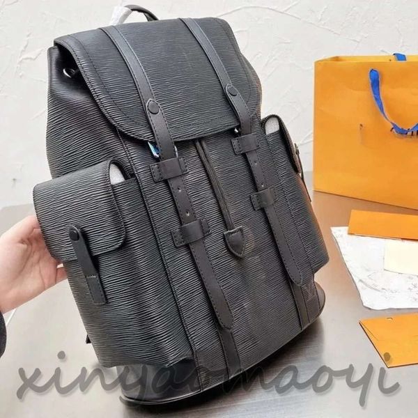 2023SS Tasarımcı Seyahat Sırt Çantası Erkekler Deri Omuz Crossbody Çanta Tam Harfler Okul Çantası Sırt Çantaları Kadın Eşde Bagalar Çanta Tohumları