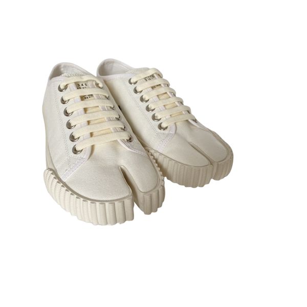 Freizeitschuh für Damen, Designer-Tabi-Schuh, Herrenschuh, Tabi-Sneaker, Sommer-Schnürschuhe, klassisches weißes Leder, Unisex, modische Paare