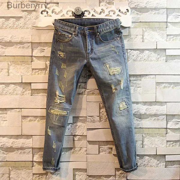 Calças de brim masculinas moda coreana buracos calças jeans de 9 pontos pé pequeno fino ajuste homem calças de carga streetwear denim calças l231011