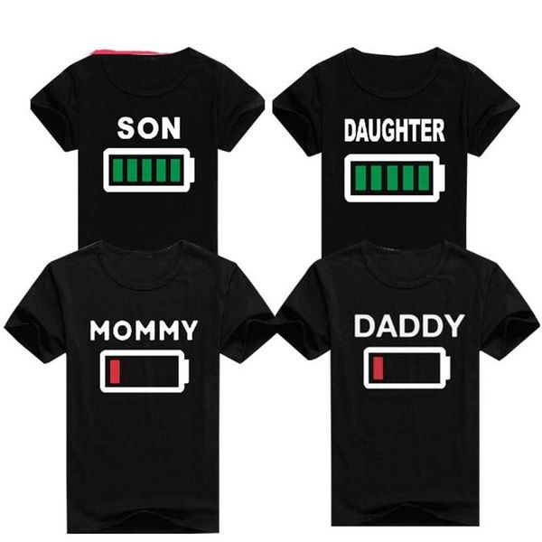 Familie Kleidung Mama Tochter Sohn Sommer Batterie T Shirt Vater MutterKinder Passenden Outfits Mutter Kleidung190L