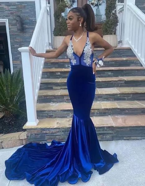 Vestidos de noite Royal Blue Prom Party Vestido Formal Personalizado Plus Size Novo Zíper Lace Up Sereia Sem Mangas Com Decote Em V Veludo Backless Applique Lantejoulas