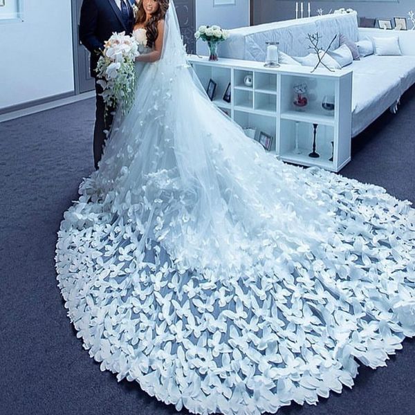 Veli da sposa Bianco Avorio Alta qualità Singolo uno strato Pettine lungo Velo da sposa morbido Accessori per spose Pizzo Fiori fatti a mano Velo a farfalla Velo da sposa cattedrale