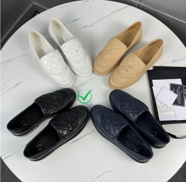 Tasarımcı Cclys Loafer Kanal Ayakkabı Lüks Kadın Deri Açık Buzağı Derisi Moda Klasik Günlük Ayakkabı 35-41