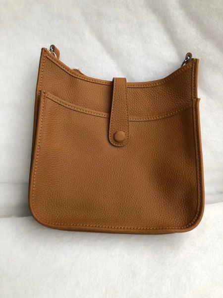 женская дизайнерская сумка дизайнерская сумка через плечо высококачественная дизайнерская сумка Перфорированная натуральная кожа простая сумка через плечо женская сумка через плечо сумочка с длинным ремешком
