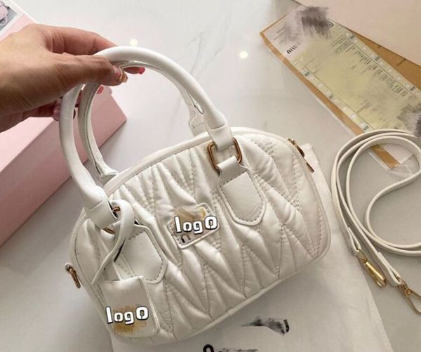 Designer de luxo bolsa de maquiagem Miui Matelasse Boliche Carteiras de Ombro Miui Mulheres Sacos de Embreagem Couro Homens Top Handle Bags Zipper Cross Body Tote Pochette Hand Bag