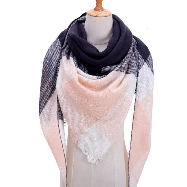 Sciarpe Sciarpa da donna Casual Plaid Cashmere Lady Scialle invernale e avvolge Bandana Foulard lavorato a maglia femminile Stole con collo a triangolo 231012