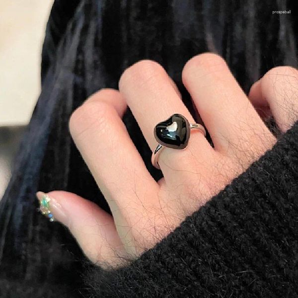 Küme halkaları Koreli benzersiz tasarım siyah aşk işaret parmak yüzüğü kadınlar sevimli kalp ayarlanabilir açılış kadın moda aksesuarları