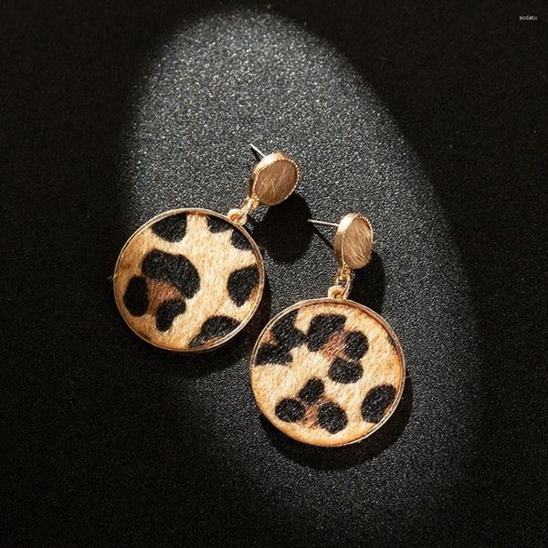 Brincos de garanhão 2 peças de leopardo geométrico redondo para decoração de liga de orelha elegante vintage