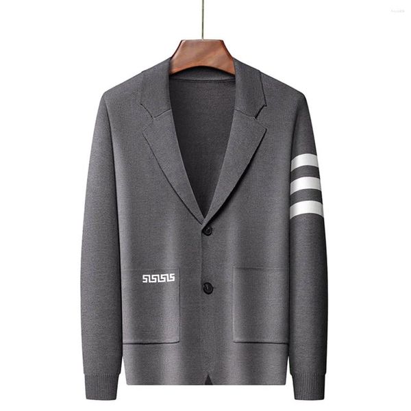 Camisolas masculinas Mens Cardigan Moda Luxo 3-Bar Stripe Marca Jacquard Padrão Bolso Design Masculino Slim Fit V-Pescoço Lã Knitwear Wear