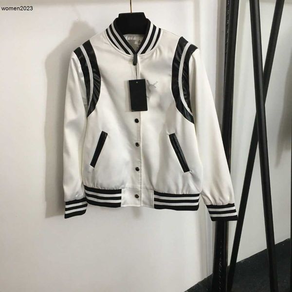 Designerjacke für Damenmode Shining Hot Diamond Letter Mädchenmantel Größe S M L Herbstdame langärmelige Baseballjacke 10. Okt