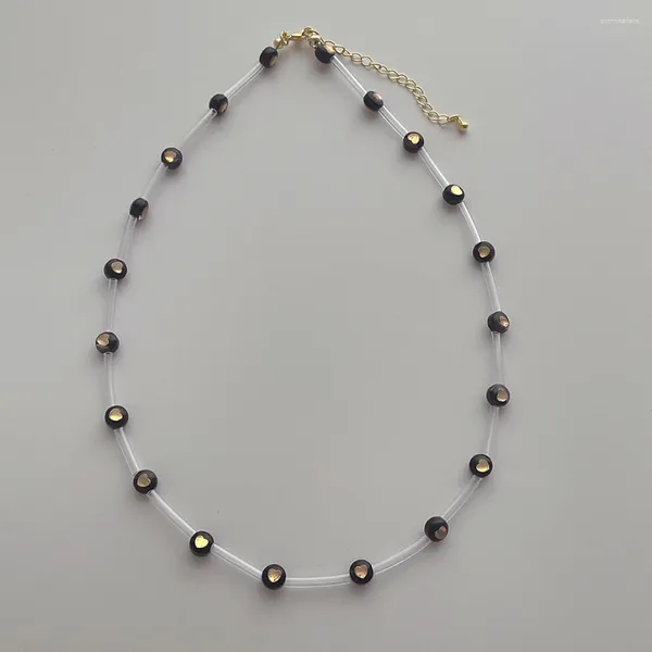 Halsband, zarte Halskette, trendige Herz-Sterne-Halskette, klassischer Acryl-Perlenschmuck für Frauen, exquisite elegante Accessoires