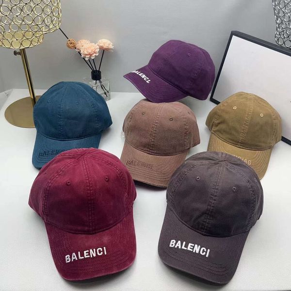 Designer Balancaige Versione corretta del cappello di Parigi Cappello da baseball in denim lavato b Ricamo della lettera della famiglia Cappellini a becco d'anatra da uomo e da donna alla moda e di tendenza