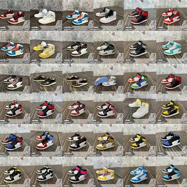 Nuovo Mini 3D Stereo Sneaker Portachiavi Donna Uomo Bambini Portachiavi Regalo Scarpe di lusso Portachiavi Borsa per auto Portachiavi Scarpe da basket Key219i