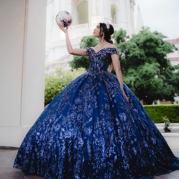Sparkly princesa azul marinho brilhante fora do ombro vestidos quinceanera rendas apliques contas doce 16 vestido de baile vestidos de 15 anos