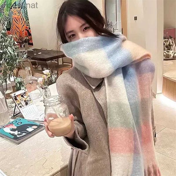 Lenços de inverno feminino lenço xadrez inverno ac pamanhmina xales cashmere grosso envolve senhora borla cachecóis quentes arco-íris peludo bufanda manl231013