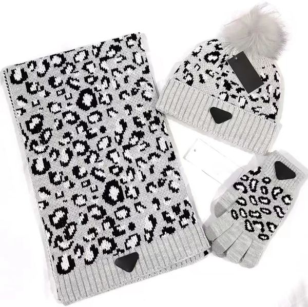 Luvas de 3 peças chapéu e cachecol design bonés xale designer chapéus cachecóis lã gorro envoltório cachecóis quente designer gorro presente de natal estampa de leopardo