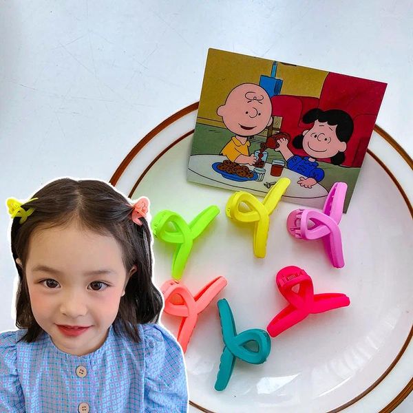 Accessori per capelli 2023 coreano colore fluorescente artiglio bambini ragazze caramelle clip carino principessa copricapo copricapo per bambini