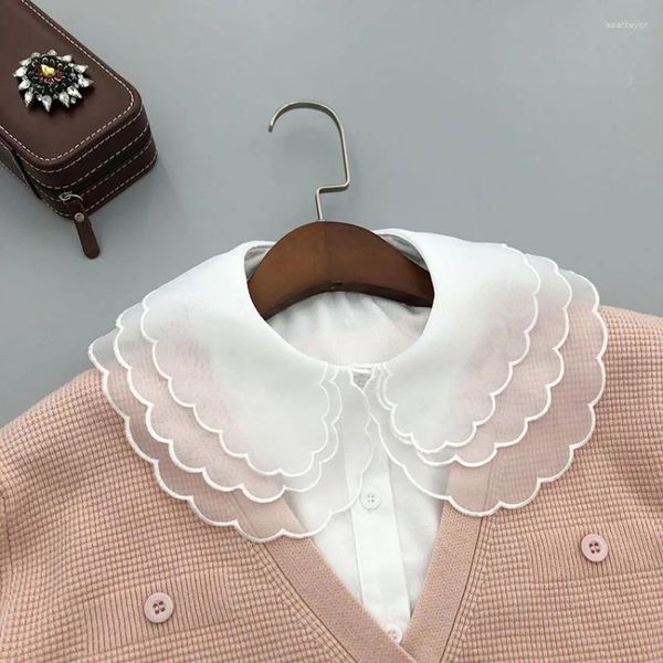 Lazos de arco Moda Collar falso para la camisa de las mujeres Corbata Blanco Falso Desmontable Vintage Lace Ladies Half Blusa Fuax Cols