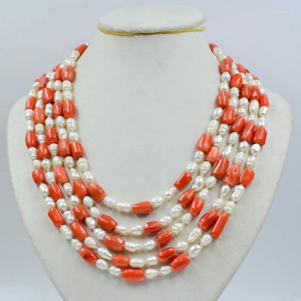 Girocollo 5 file. Corallo arancione naturale da 8 mm e collana di perle da 7 mm. Femminile classico. Gioielli per feste