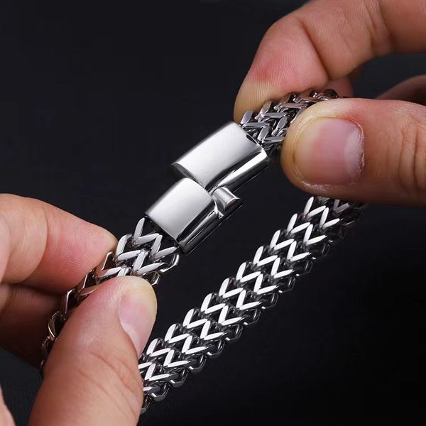 Kette Designer Armband Herren Titan Stahl gewebt zweireihig Vorder- und Rückseite Kiel Magnetschnalle Armband Schmuck Geschenk Großhandel