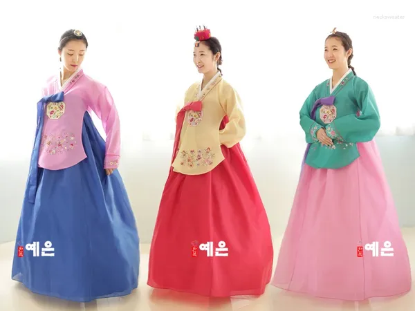 Abbigliamento etnico da donna Hanbok tessuto importato coreano / corte Tang Dachangjin punto nuziale