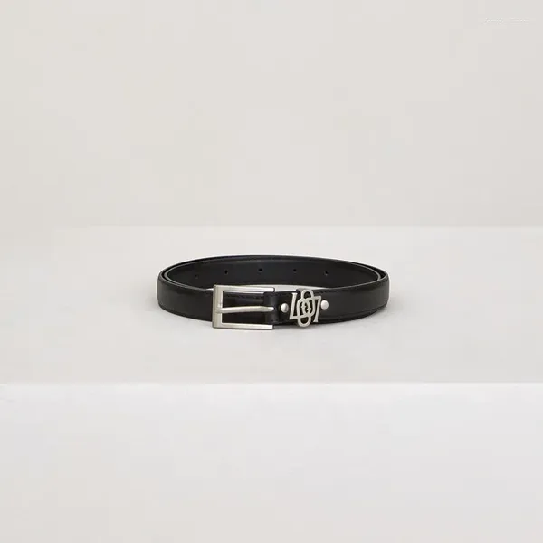 Cinture 2023 LC Family Cintura sottile da donna Casual Versatile Semplice e lussuosa Fibbia in metallo ad anello singolo