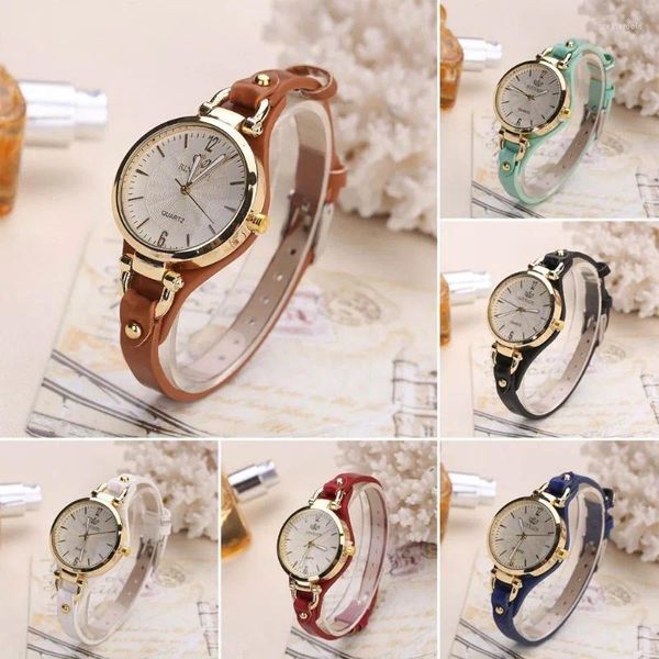 Relógios de pulso feminino relógios casuais redondo dial rebite pulseira de couro relógio de pulso senhoras analógico relógio de quartzo presente