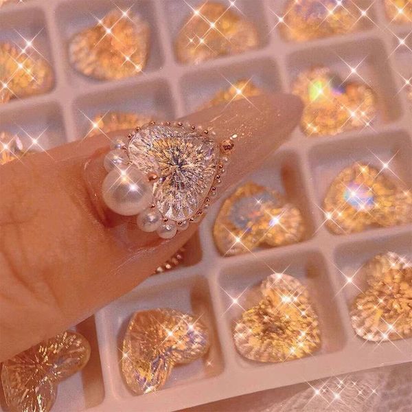 Nail Art Dekorationen 5 Stück konkaver Boden geprägter Bohrer Charms Liebe Rhombus Diamant Schmuck 6 8 mm flacher Boden Edelsteine Steine Maniküre Dekoration J 231013