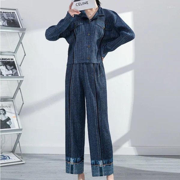 Frauen Zweiteilige Hosen YUDX Miyake Plissee Top Mantel Frühling Mode Lose Hemd Gerade Breite Bein Imitation Denim Set Frauen Outfit 2023