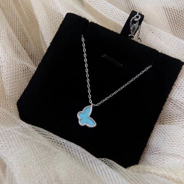 2023 Colar de borboleta azul gorjeta de moda de moda para mulheres Valentines Day Gift Jewelry sua esposa Postagem grátis.