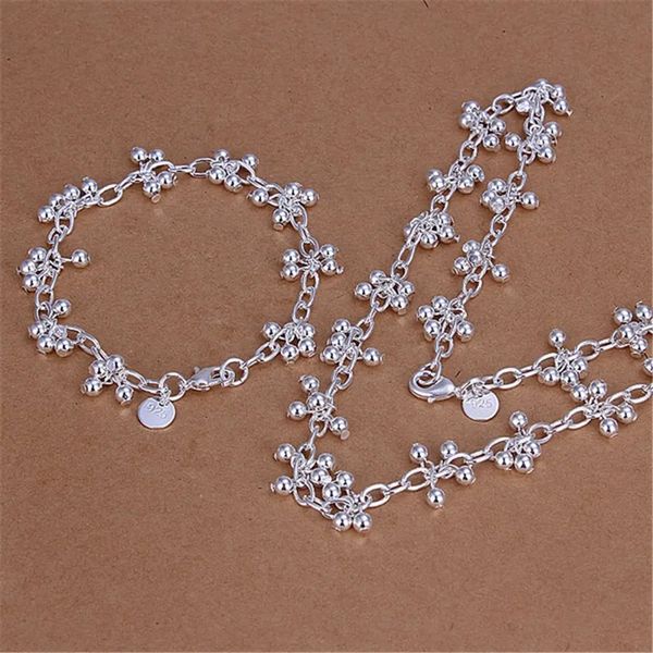 Set di gioielli da sposa Offerta speciale Argento sterling 925 Bellissimi braccialetti con perline Collana per le donne Accessori per feste di moda 231013