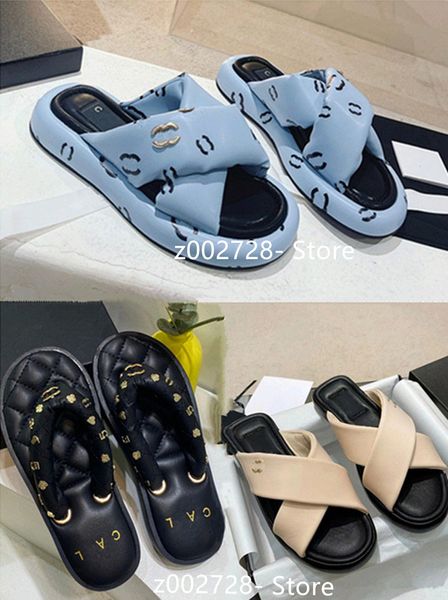 Paris Lüks Tasarımcı Ayakkabı Kadın Sandalet Kapitone Jelly Style Sıradan Kadın Ayakkabıları Yaz Plajı Kadın Terlik Macaron Ayakkabı Yeni 2C Mektup Kanal Marka Ayakkabıları